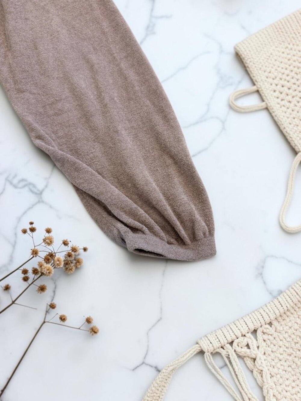 Barefoot Dreams CozyChic Ultra Lite Knit 2 Piece Set Sweatshirt & Joggers M/L? - Picture 6 of 14